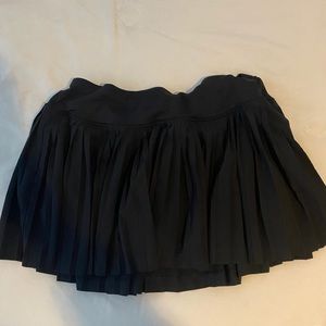 LuluLemon Skort black